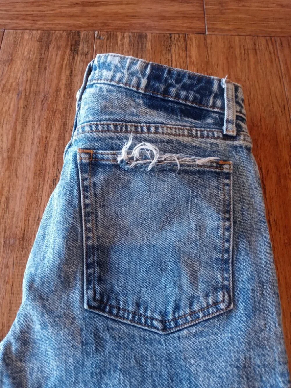 ABERCROMBIE & FITCH high rise the mom jeans (6S/28) - Picture 13 of 16